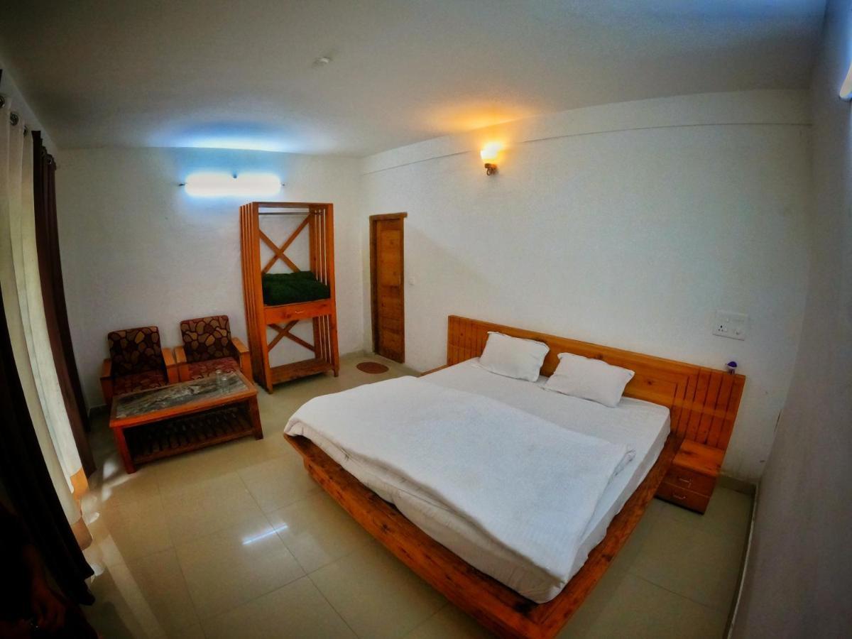 Babutaal Resort Чакрата Экстерьер фото
